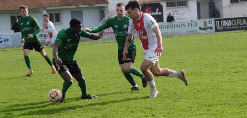 La Copa Ferrol llena este sábado el campo de A Gándara