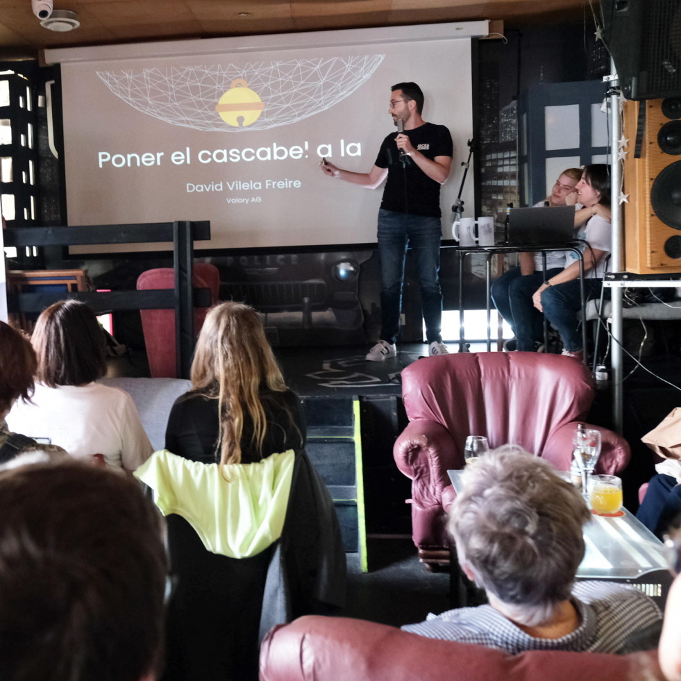 Los bares de Ferrol se llenan de “ciencia km 0” con el festival de Pint of Science