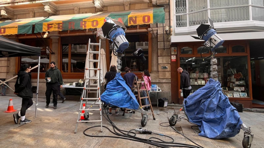 Ferrol se convierte de nuevo en plató de cine acogiendo un rodaje con Morris en A Magdalena