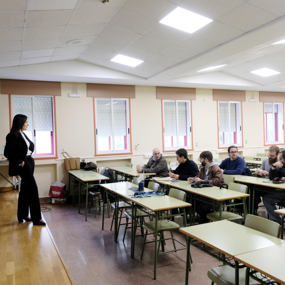 Dos estudiantes universitarios en Ferrol obtienen premios de fin de carrera que entrega la Xunta
