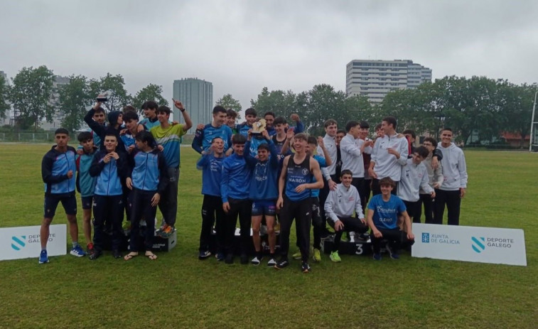 Los naroneses sub 20 superan a los absolutos y se cuelgan el oro en Elviña