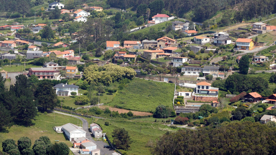 El saneamiento rural pisa el acelerador en Ferrol e implicará la cesión de 58 fincas en su primer tramo