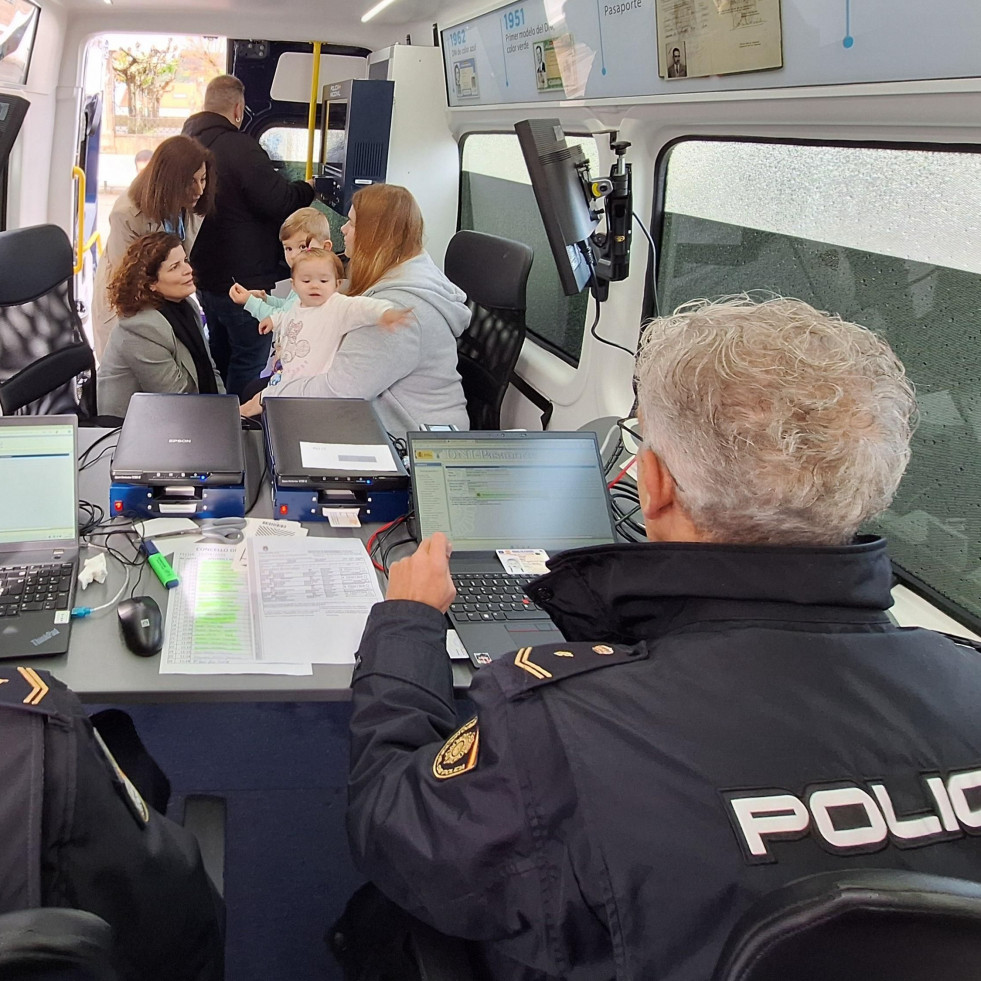 As Pontes es uno de los ocho municipios que contarán con un punto de actualización del DNI