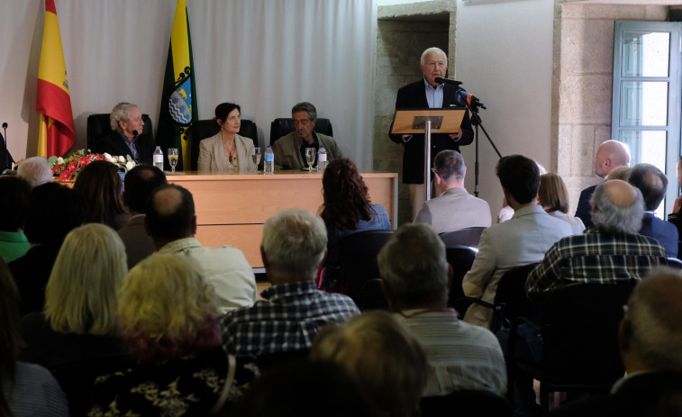 Pontedeume decreta dos días de luto por la muerte de Manuel Torreiglesias