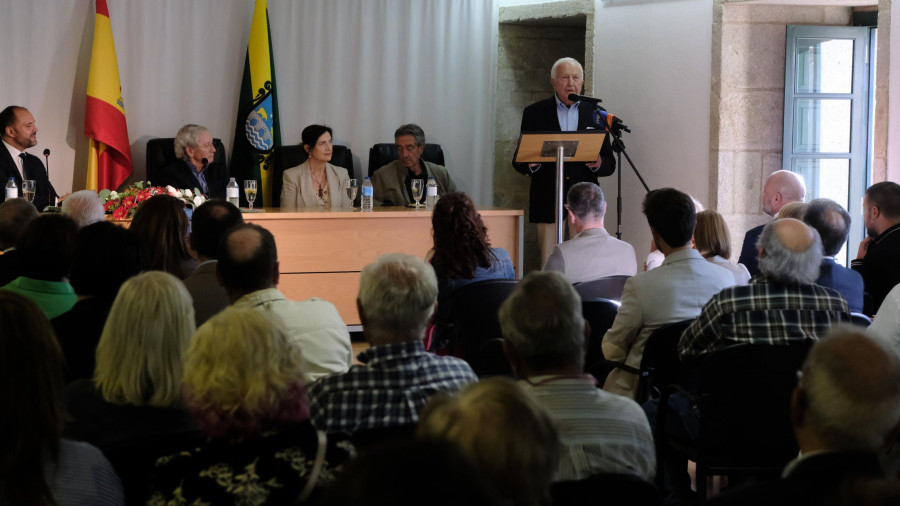 Pontedeume decreta dos días de luto por la muerte de Manuel Torreiglesias