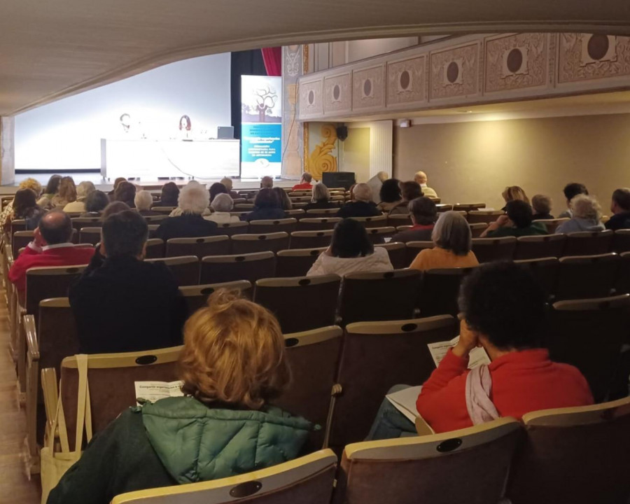 O programa de Democratización do Coñecemento da Universidade Sénior en Ortigueira despídese na Coruña