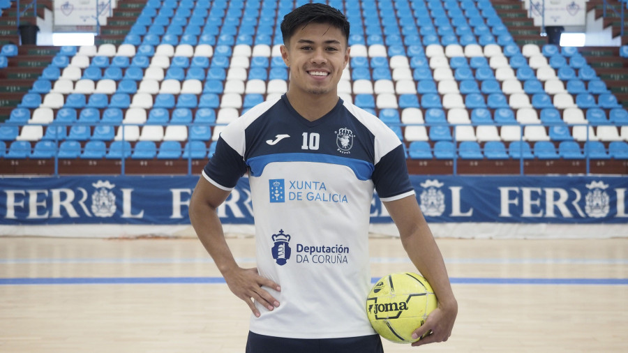 Gabriel Morgato, jugador de O Parrulo Ferrol: "Sin esa mala racha que tuvimos, no estaríamos en esta situación"