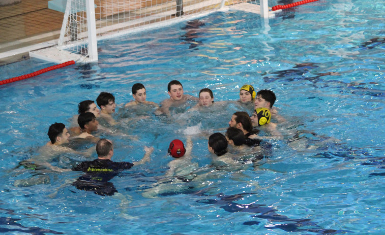 La casi perfección del Waterpolo Marina Ferrol juvenil