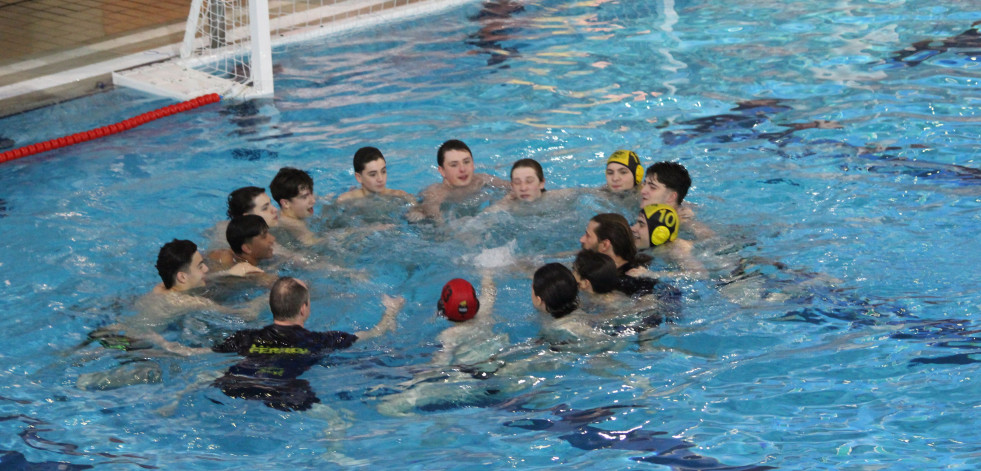 La casi perfección del Waterpolo Marina Ferrol juvenil