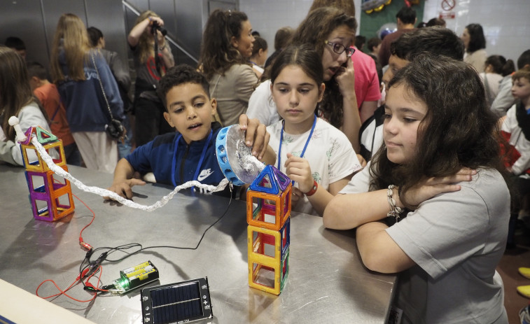 I Feira Científico-Tecnolóxica do Ortegal: as imaxes dos proxectos do futuro da ciencia local