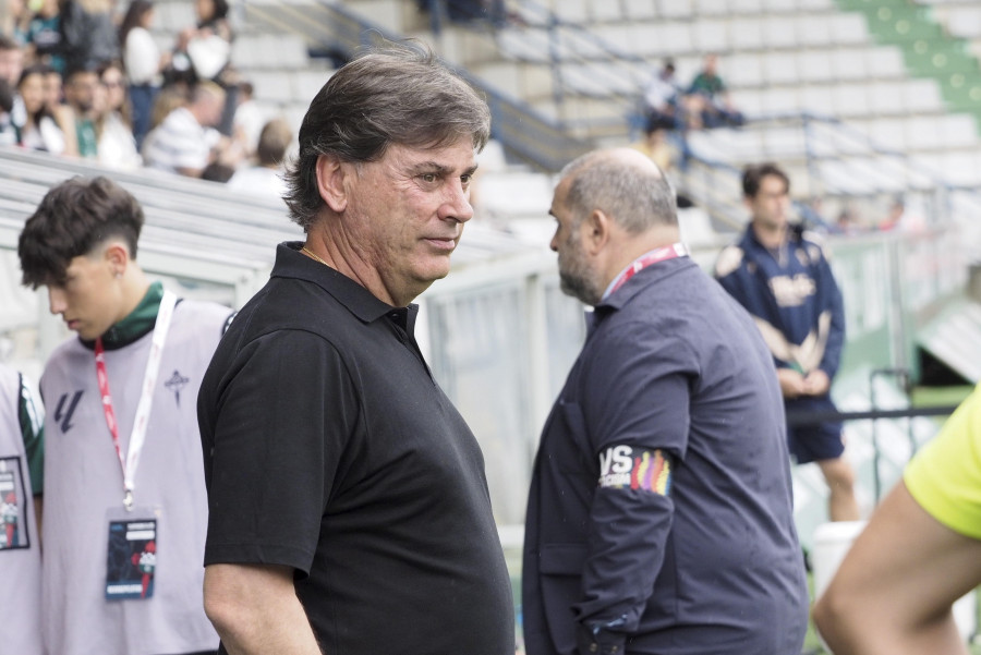 Alejandro Menéndez, entrenador del Racing de Ferrol: “Se trata de seguir teniendo buenas sensaciones”