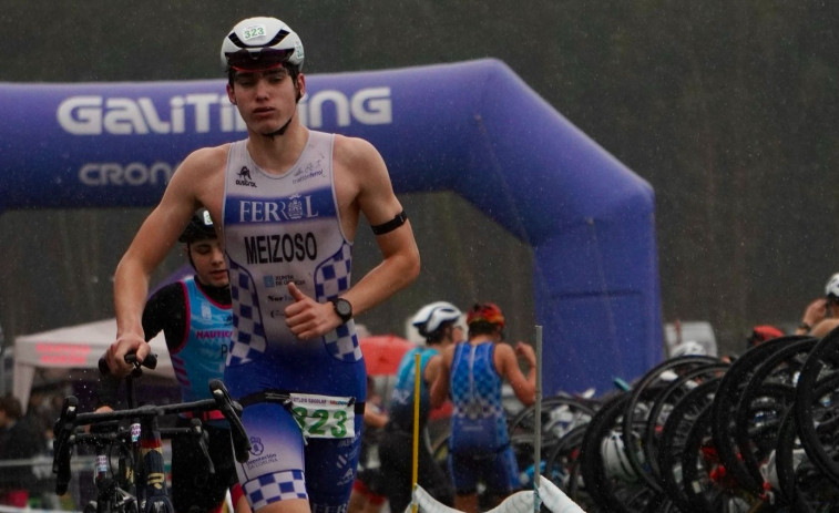Triatlón Ferrol y Náutico de Narón buscan su pasaporte para el Europeo Youth