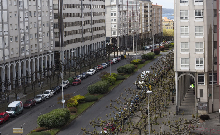 Un hombro roto y un hematoma en la boca tras el accidente de patinete eléctrico de Esteiro