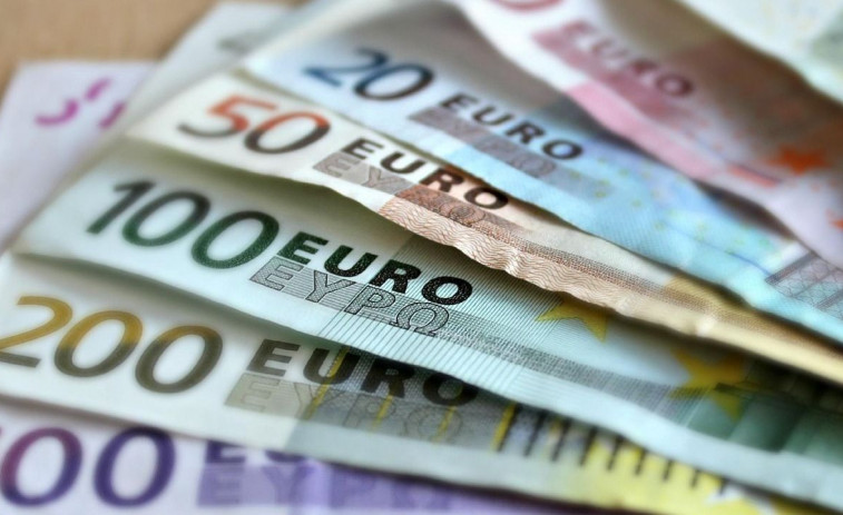Neda busca al dueño de más de 7.700 euros perdidos en el municipio
