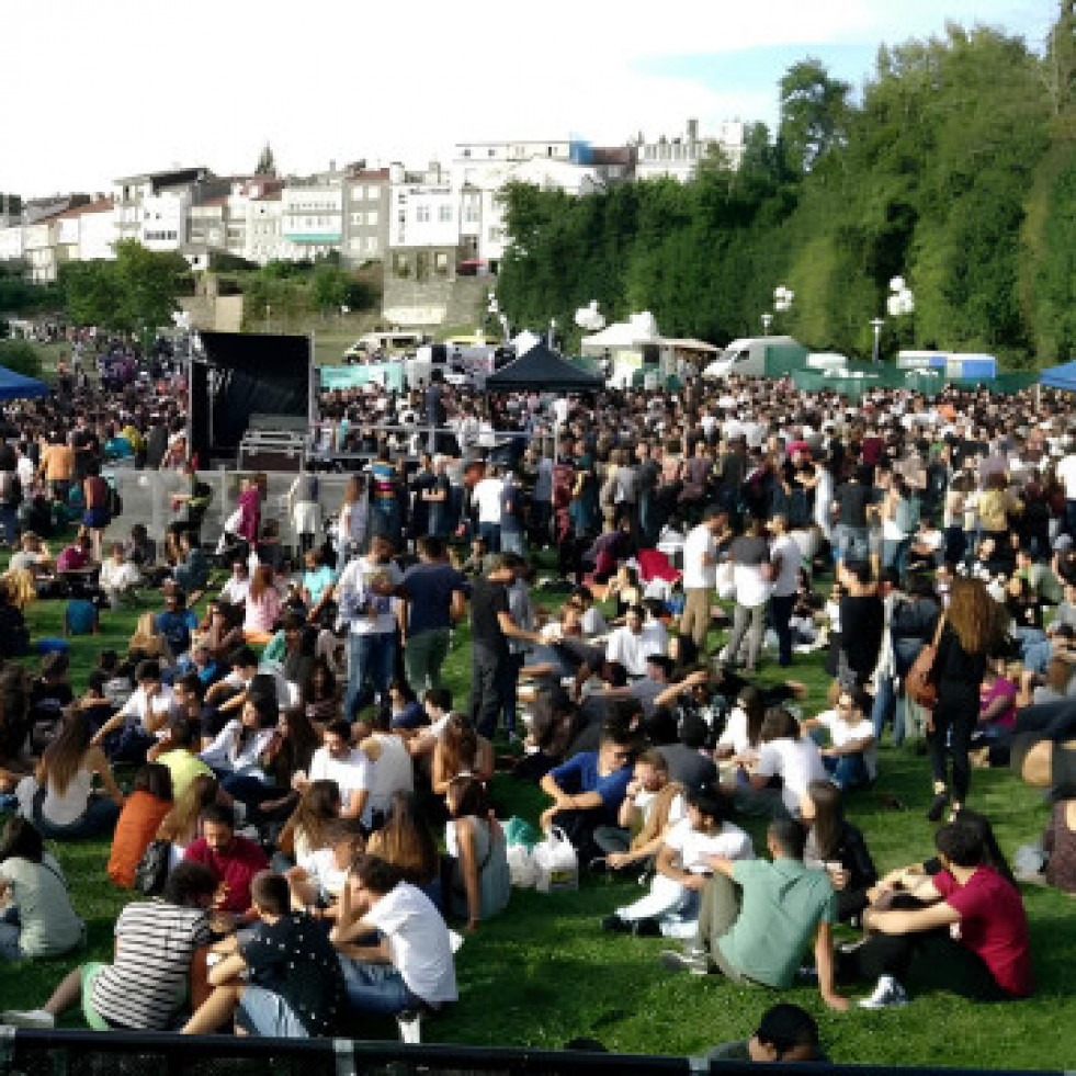 UnfestivalcelebradonoparquedeBelvsen2016arquivo1