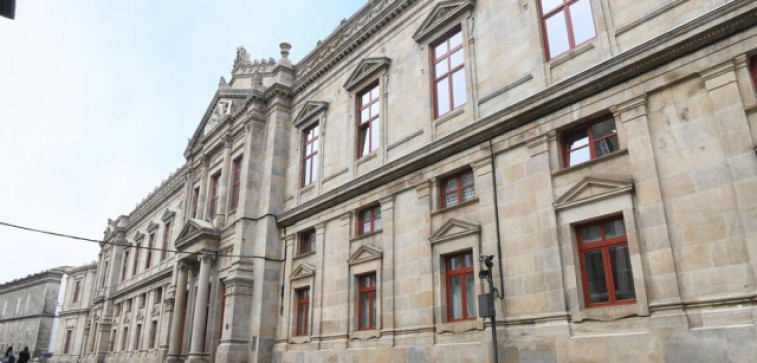 La corporación municipal de Santiago muestra su 