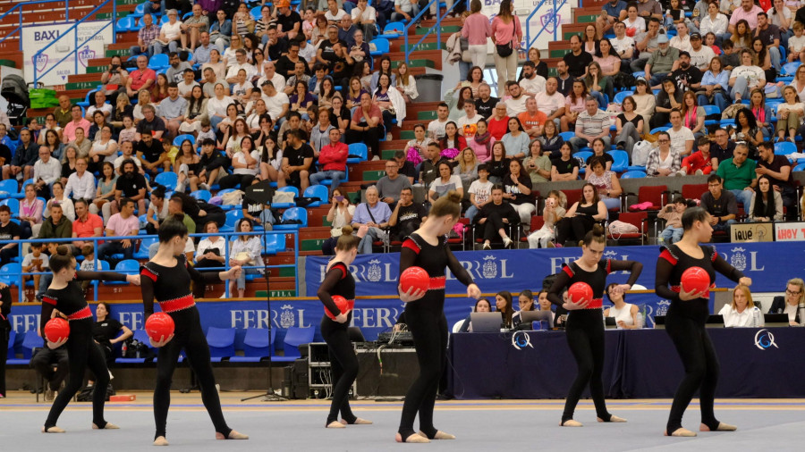 Gimnasia rítmica | Casi podio para Acordes eumés y “top 10” de Narón y Esquío en el Gallego escolar