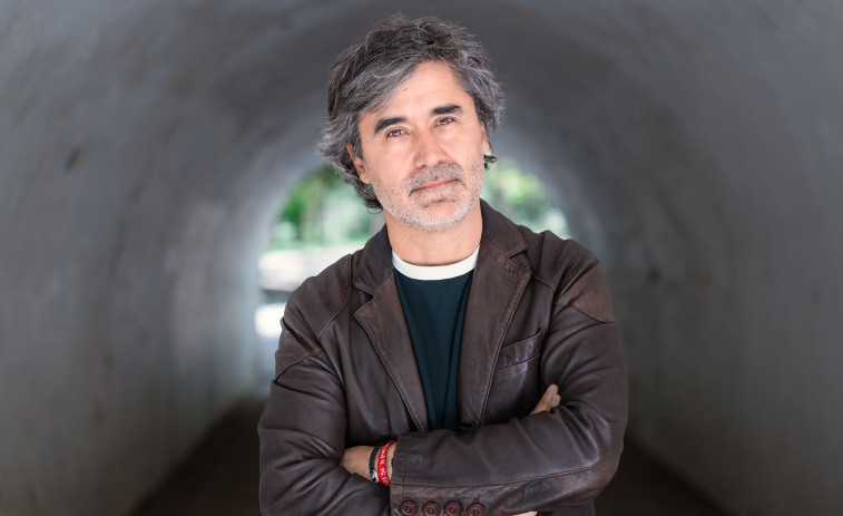 Pedro Simón, la novela más social del reportero humanista: “No me veo escribiendo sin mi mochila de periodista”