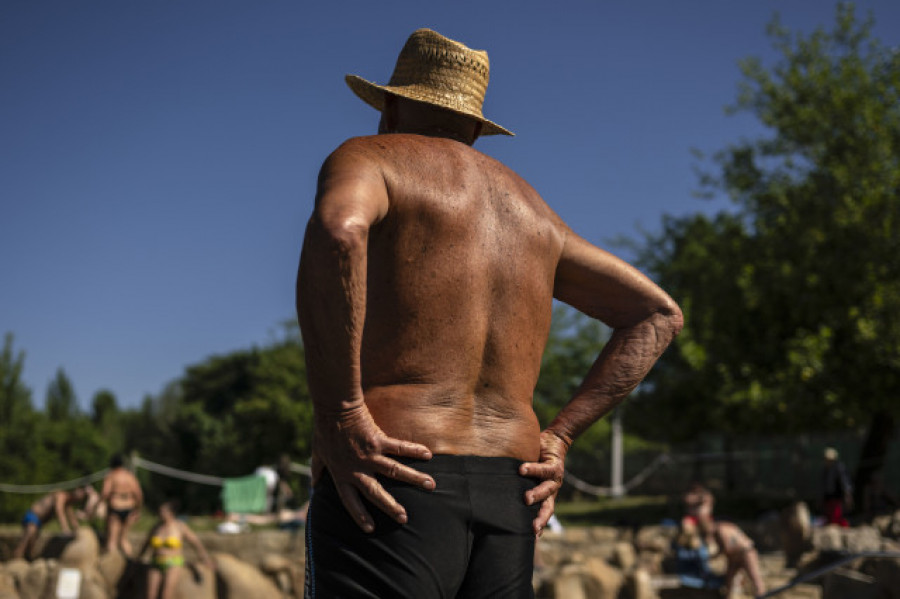 Leiro y Ourense 'arden' en Galicia