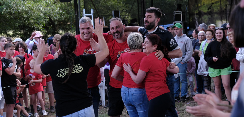 Este Festival do Río Castro, que celebra 30 años de romería viva en Naraío, se cierra con Ailá y Banda Xangai