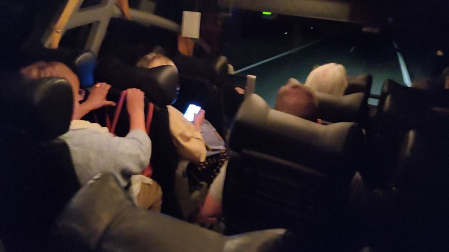 Los pasajeros del tren Madrid-Ferrol, obligados a bajar en A Coruña y continuar el trayecto en bus