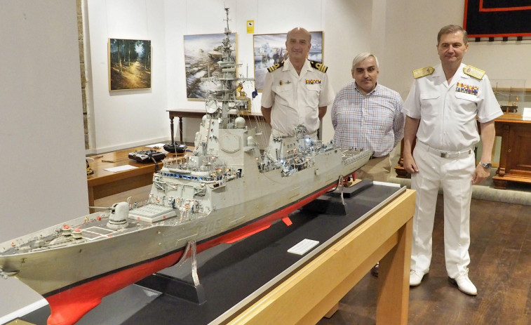 La maqueta más realista de la fragata más moderna de la Armada ya se puede visitar en el Museo Naval de Ferrol