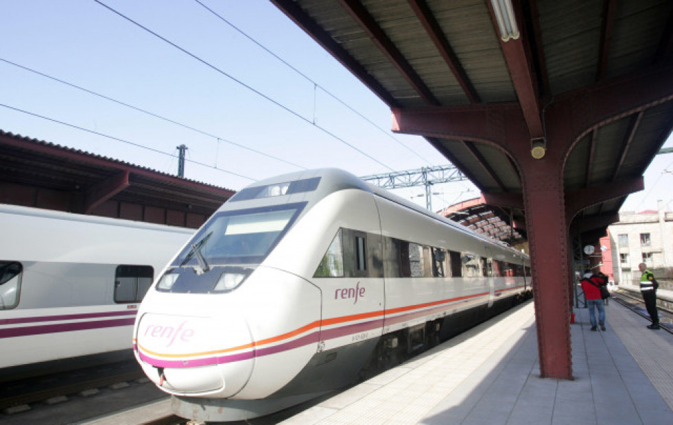 O Goberno central espera dar en outubro un paso para avanzar no acceso de Ouigo e Iryo a Galicia