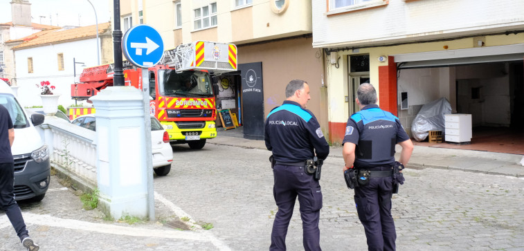 Una papelera en llamas moviliza a los Bombeiros de Ferrol
