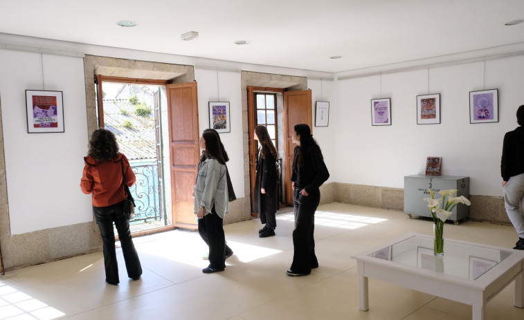 Tres muestras de arte distintas confluyen en las salas del Ateneo Ferrolán