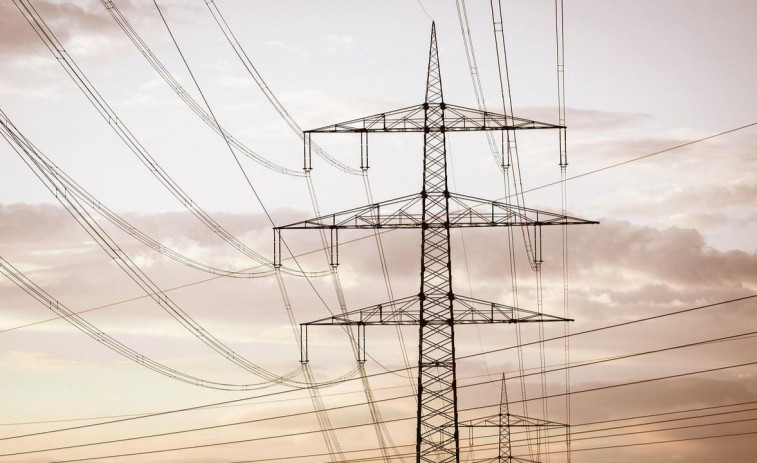 Luz verde ambiental a una línea de media tensión en San Pedro da Faeira, As Pontes