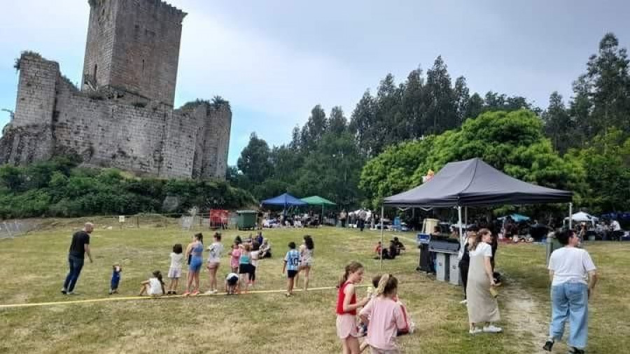 La séptima edición del festival Castelo Folk tomará el Castelo dos Andrade durante todo un día