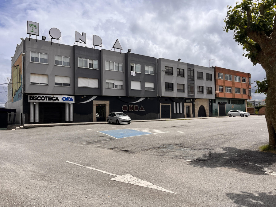 La AVV de San Xoán aborda con la Policía Nacional los problemas de conflictividad