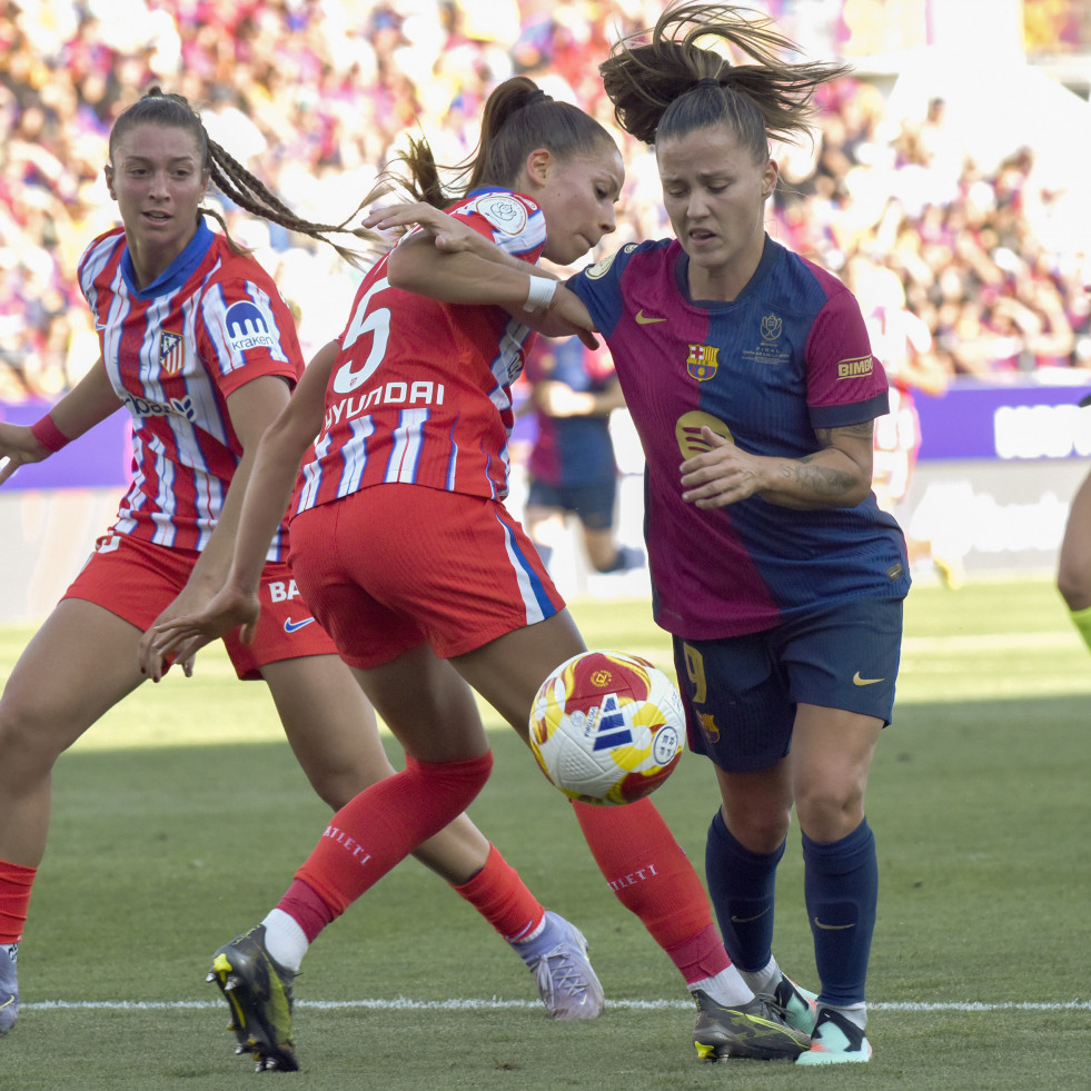 Un doblete de Claudia Pina le da al Barça su undécima Copa de la Reina (2-0)