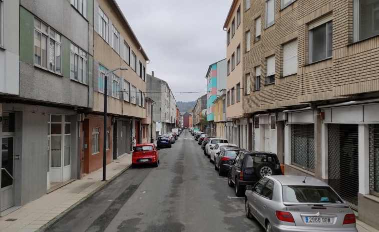 La falta de respuesta de un vecino de As Pontes propicia la intervención de los Bombeiros do Eume