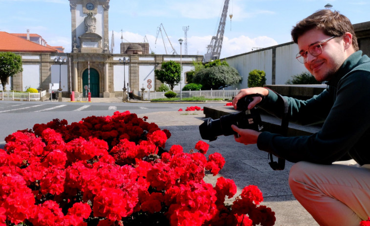 João, el joven cineasta portugués que se enamoró de Ferrol documentando sus tradiciones