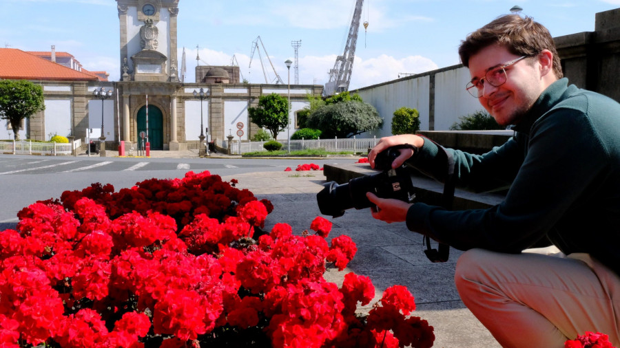 João, el joven cineasta portugués que se enamoró de Ferrol documentando sus tradiciones
