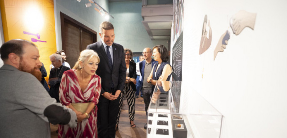 A Xunta inaugura a exposición 'Viquingos. Unha ollada desde Galicia'
