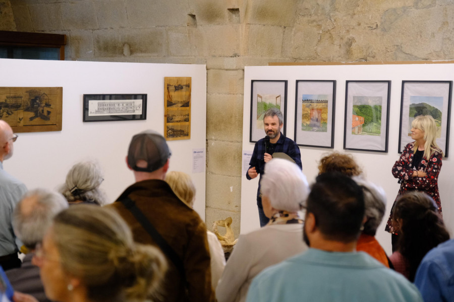 Los “Neo-territorios” de doce artistas distintos se exhiben en Ferrol con una visita guiada