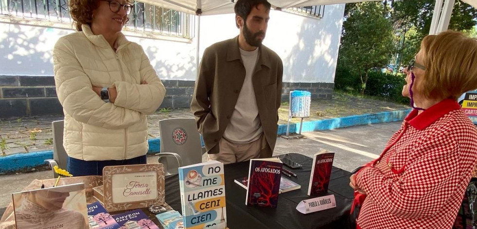 La segunda Xornada Literaria en Maniños aumenta la apuesta por su feria del libro