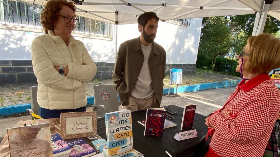 La segunda Xornada Literaria en Maniños aumenta la apuesta por su feria del libro