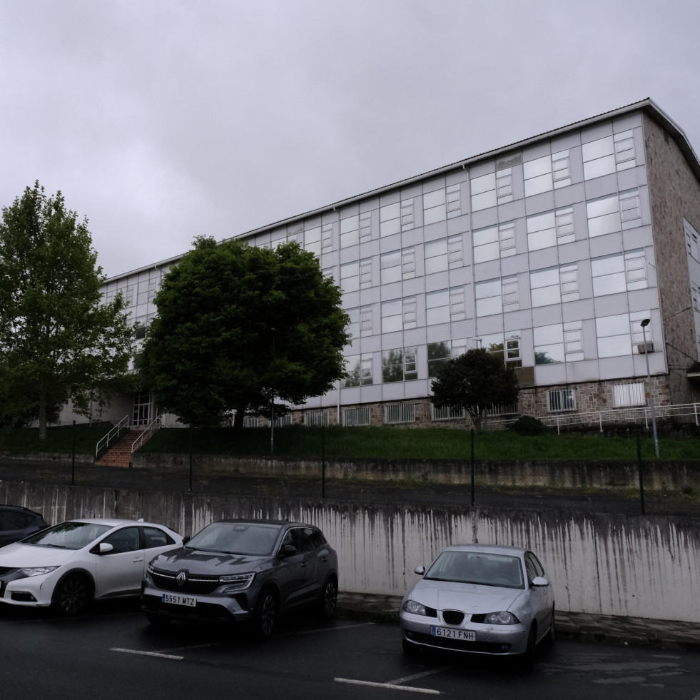 La subasta del antiguo edificio de la Politécnica en Serantes queda desierta