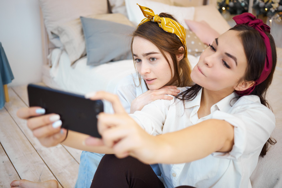 La obsesión de TikTok por la "piel perfecta" pone en riesgo a las más jóvenes y alerta a los especialistas