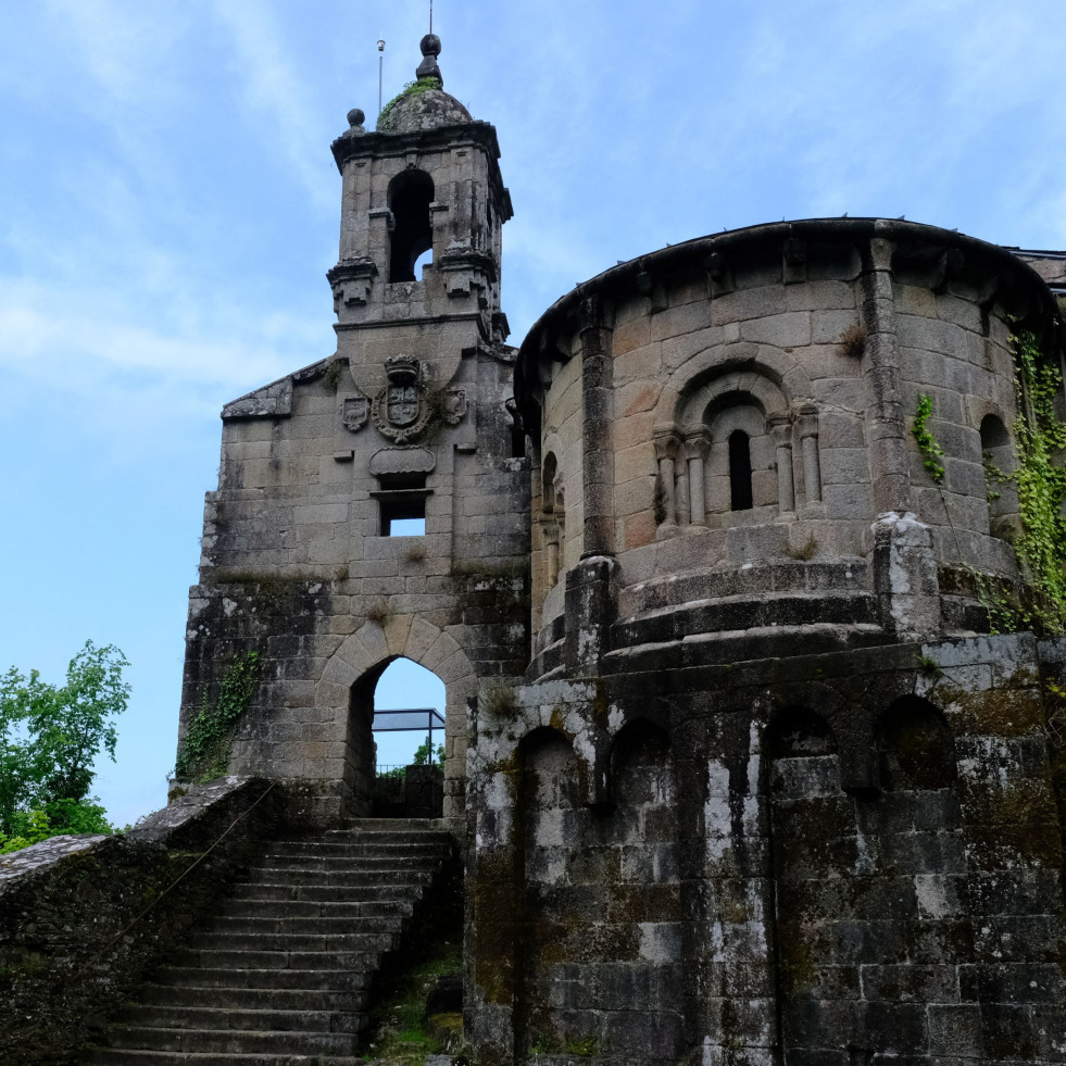 Así renació Caaveiro: del abandono del monasterio a espacio único en el corazón de las Fragas do Eume