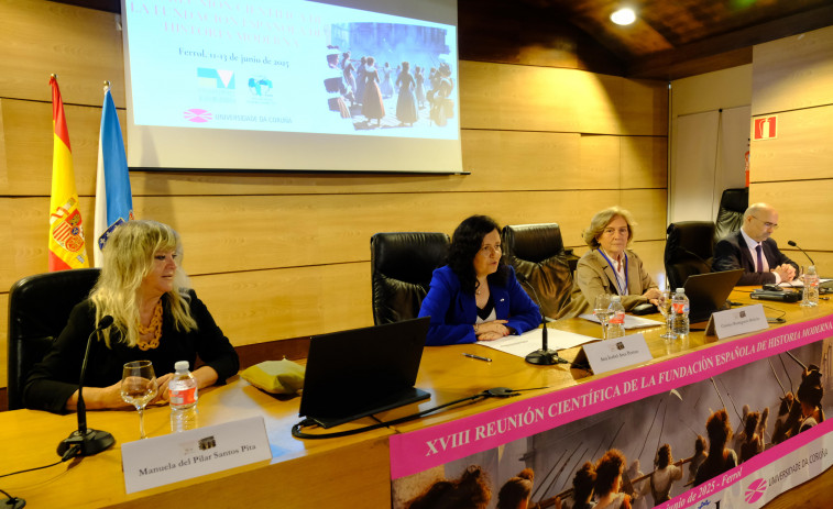 El Campus acoge unas jornadas que sitúan a Ferrol en el mapa mundial de la Historia Moderna