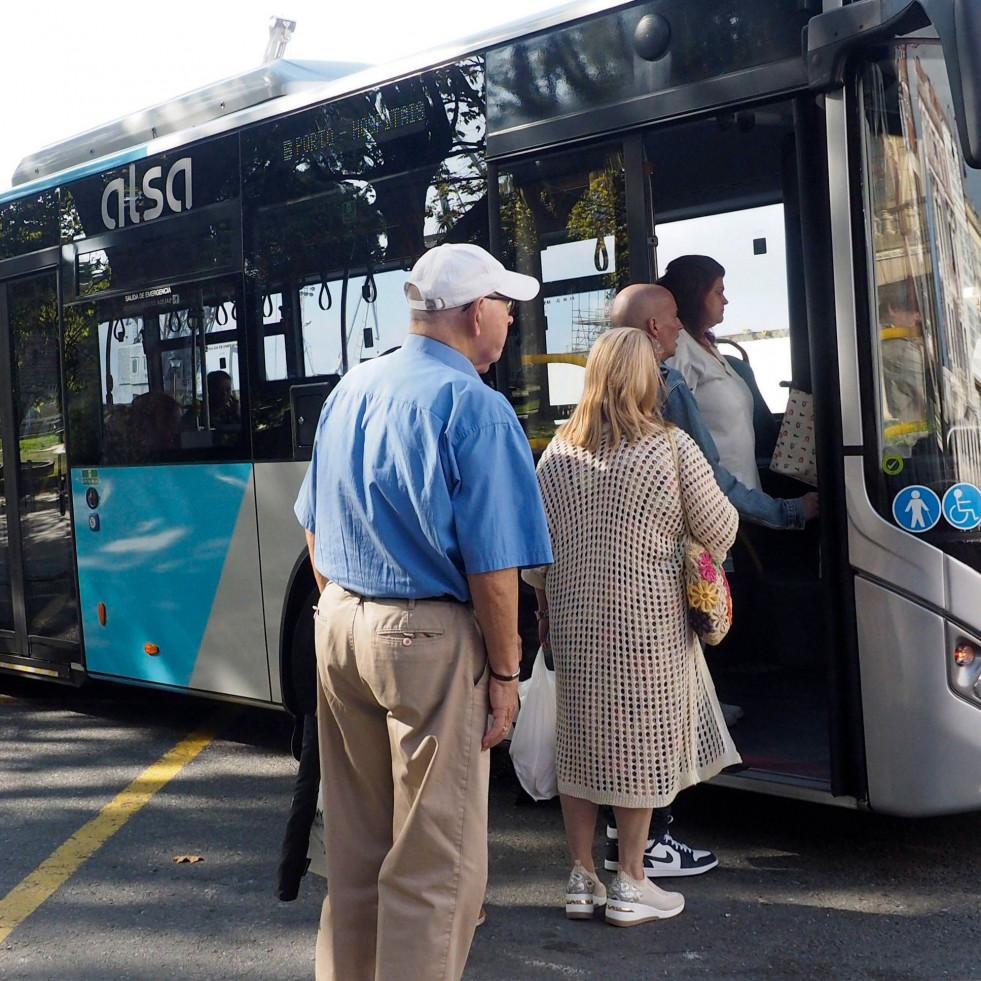 Detectan en Ferrol un timo que usa como señuelo las tarjetas del bus y pertenece a una red internacional