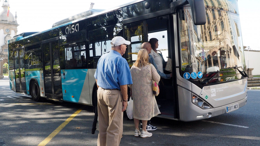 Detectan en Ferrol un timo que usa como señuelo las tarjetas del bus y pertenece a una red internacional