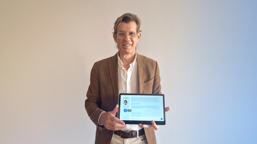 Serenia: la inteligencia artificial para los senior que acompaña, escucha y recuerda lo que más importa