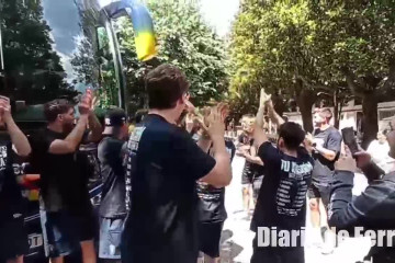 O parrulo celebra con la aficion