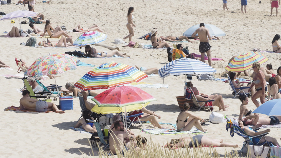 Ferrol y 15 municipios más de la comarca están en nivel 2 de riesgo por altas temperaturas
