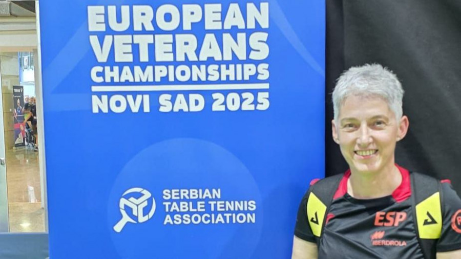 Belén Soto lleva la indumentaria naronesa al Campeonato de Europa de veteranas en Serbia